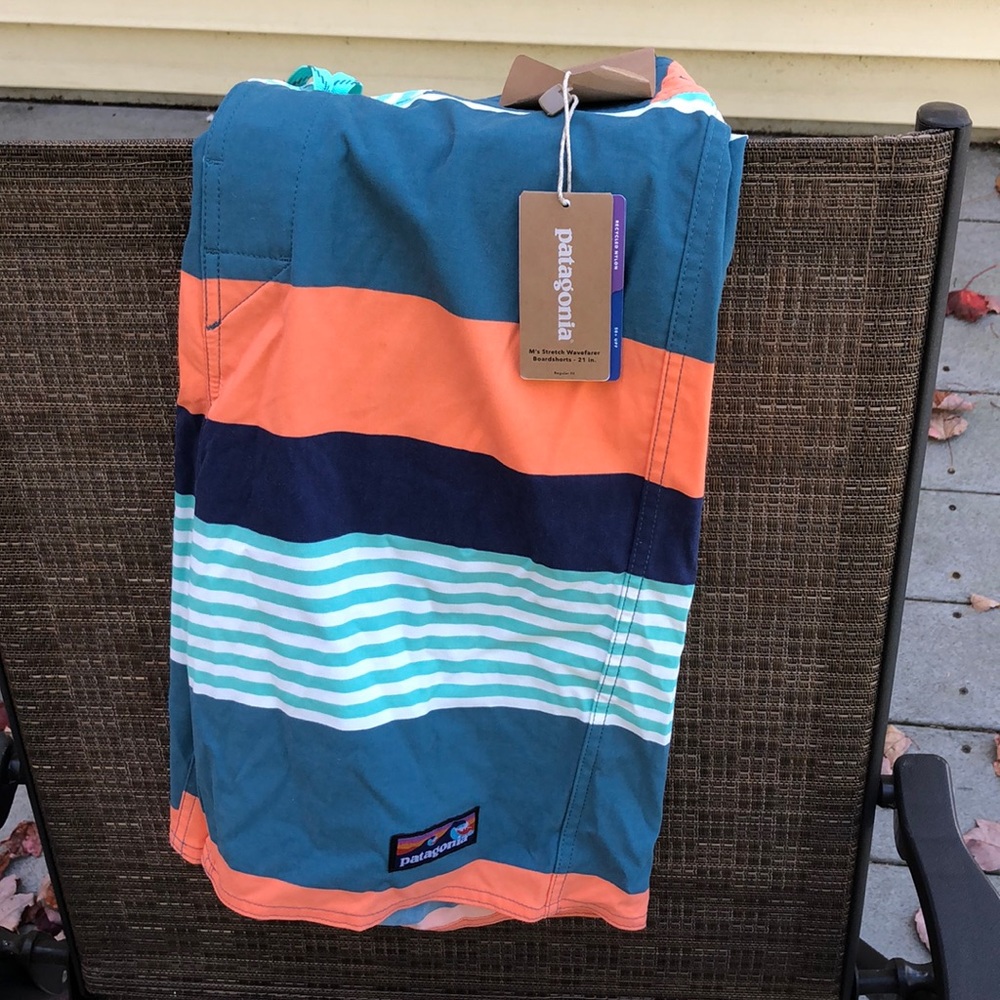 Patagonia men’s swim shorts NWT size 30 waist